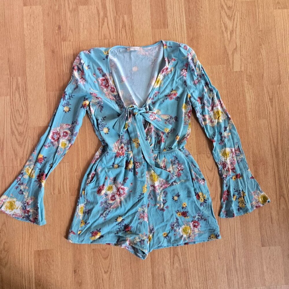 Altar’d State Floral Bell Sleeve‎ Romper Pockets Boho